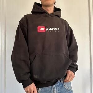 Vintage 00s Black Faded Thrashed Beaver Mountain Hoodie Sweatshirt